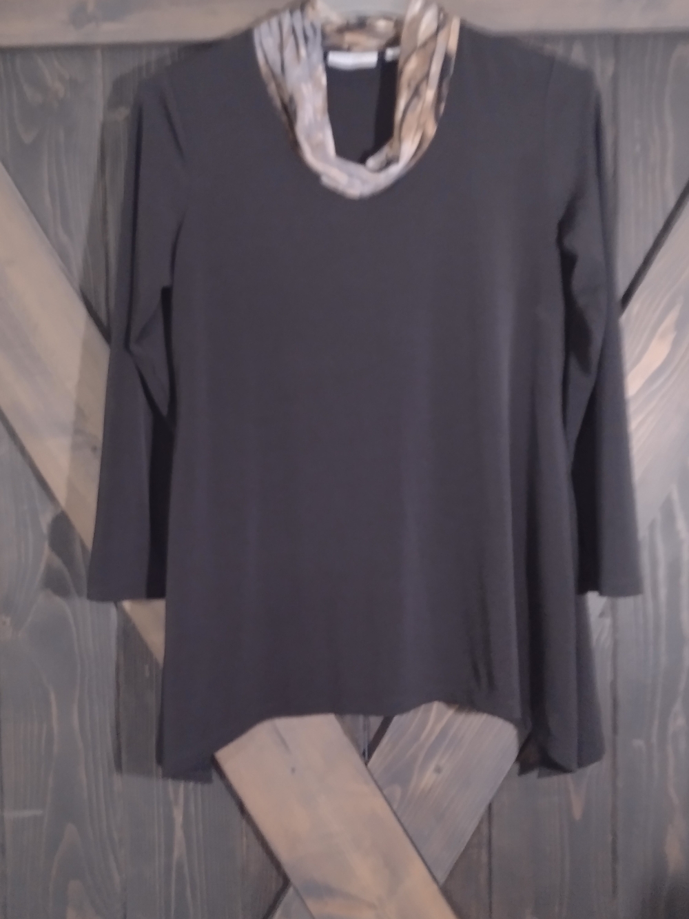 Susan Graver Black Tunic With Cowl Neck Size Small
